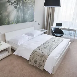 Otel Energie, Prag